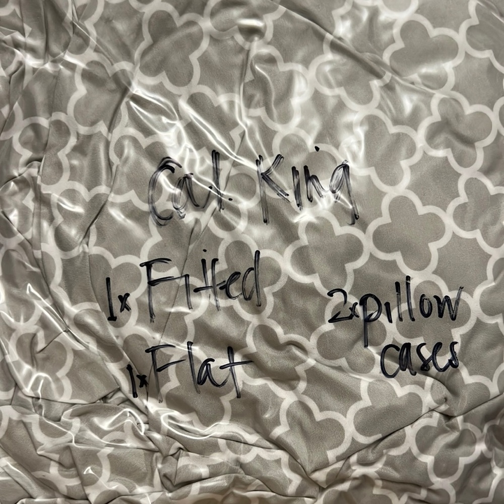 CAL KING SHEET SET